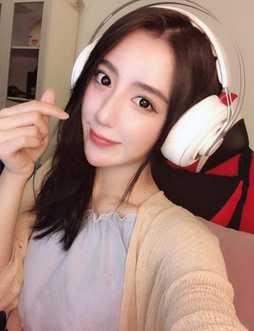 短视频主播福利国产,揭秘网红经济新趋势