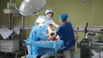 美国产妇生产视频教程,全程解析助产过程